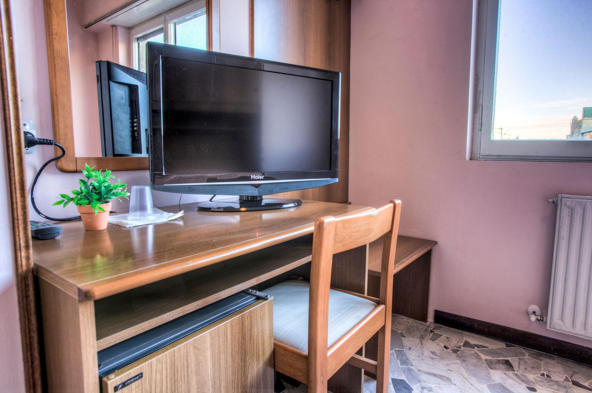 Hotel Riviera Sanremo Ngoại thất bức ảnh